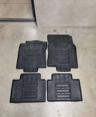 Nissan X-Trail T32 Car floor mat set 