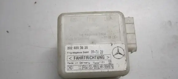 Mercedes-Benz S W220 Alarm system siren 2028203826