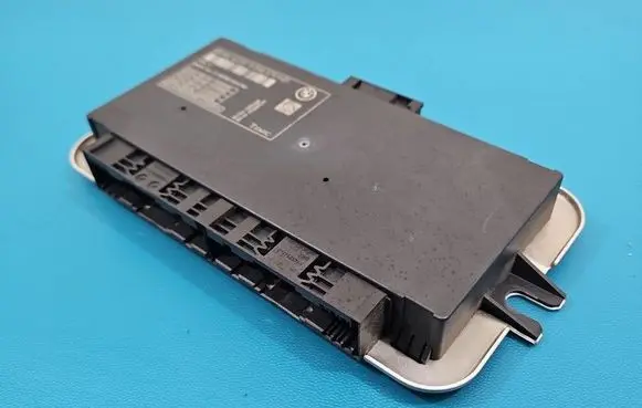 BMW X3 F25 Central body control module 9345379 IMPRK1610199