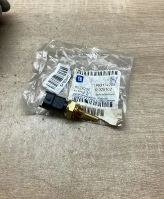 Opel Insignia A Coolant temperature sensor 93174208