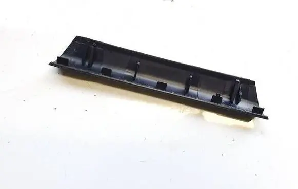 Opel Astra H Other front door trim element 13121853