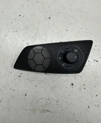 Skoda Octavia Mk2 (1Z) Wing mirror switch 1Z1867435 1Z1959565A