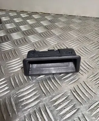 BMW 3 E46 Tailgate/trunk/boot exterior handle 51247118158