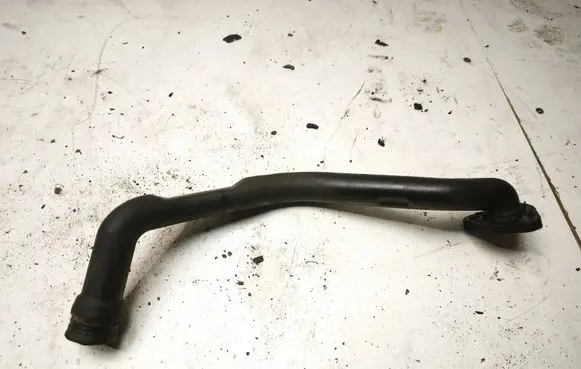 Audi A4 S4 B5 8D Breather hose/pipe 