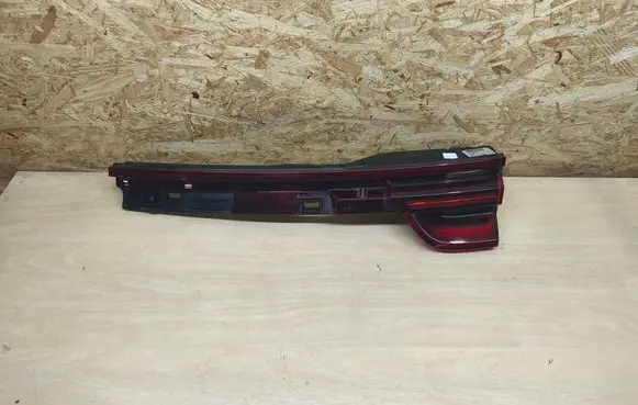 Porsche Panamera (971) Tailgate rear/tail lights 971945208C L971076