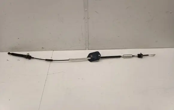 Hyundai Kona I Gear shift cable linkage CM1001D15