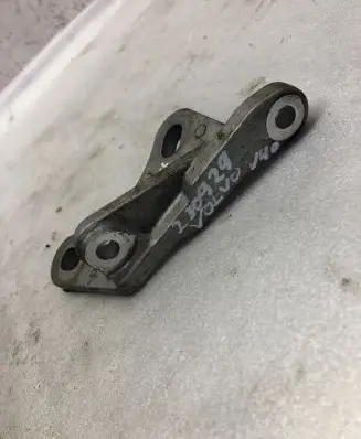 Volvo V40 Cross country Front differential bracket 31325812