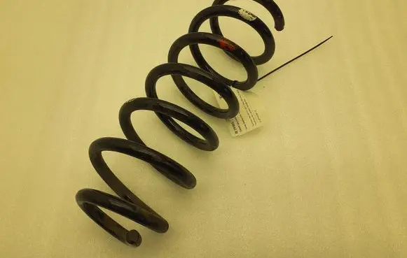 Nissan Qashqai Rear coil spring