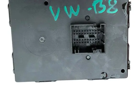 Volkswagen PASSAT B8 Other control units/modules 3Q0959435N