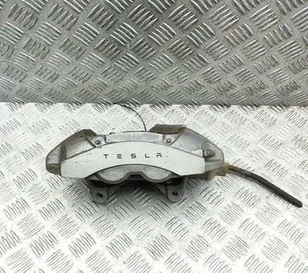 Tesla Model 3 Front brake caliper 104462200E
