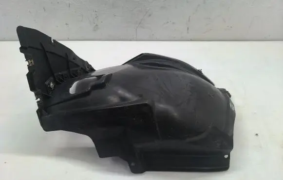 BMW 1 E81 E87 Front wheel arch liner splash guards 7059376