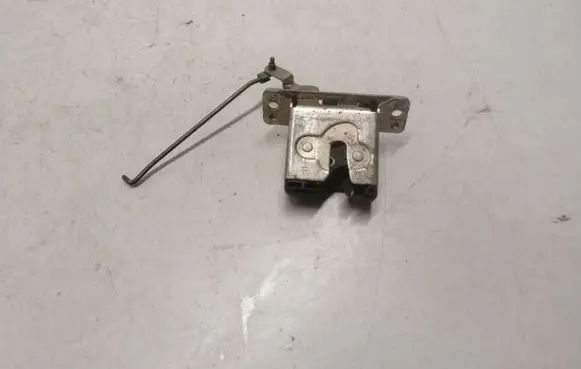 Opel Astra G Tailgate/trunk/boot lock/catch/latch 09130569