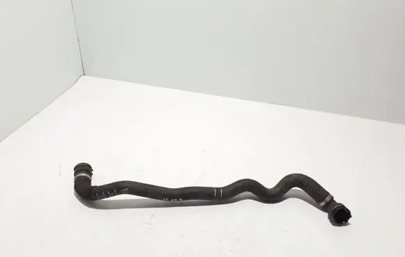 Volvo S60 Engine coolant pipe/hose 32249491