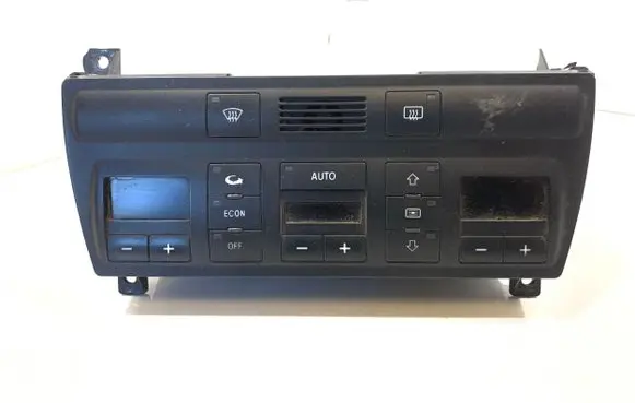 Audi A6 S6 C5 4B Climate control unit 4B0820043AE D650000 5HB00760421