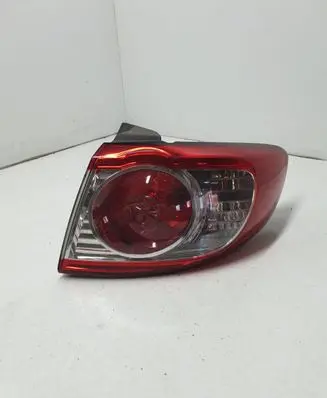 Hyundai Santa Fe Rear/tail lights 924022B5
