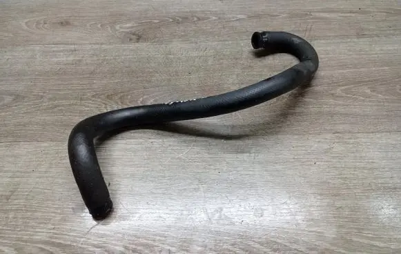 Volvo V70 Power steering hose/pipe/line