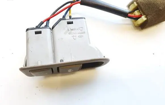 Hyundai Sonata Fuel tank opening switch 935553K000