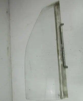 Suzuki Swift Cultus Front door window glass four-door 