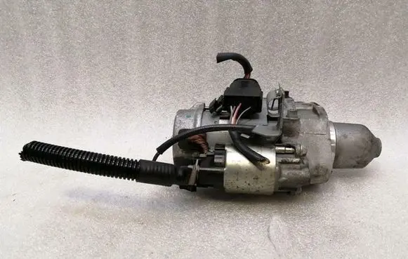 BMW M5 Starter motor 12417612815