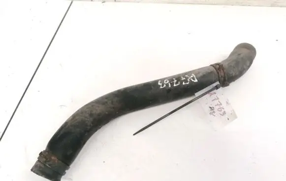 Volkswagen PASSAT B4 Engine coolant pipe/hose