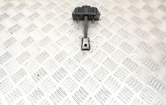 Toyota Avensis T250 Front door check strap stopper 