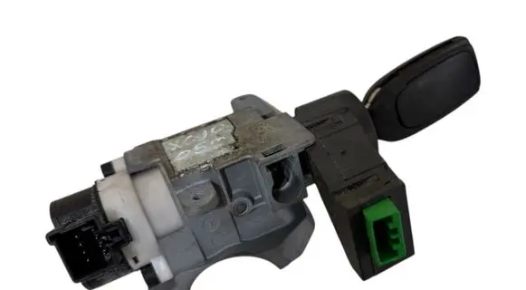 Volvo XC90 Ignition lock 8626324 16184