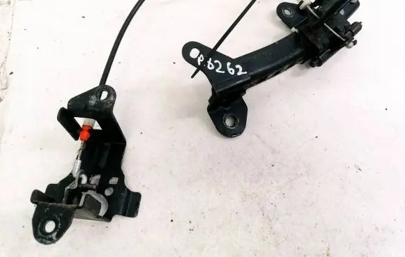 Subaru Forester SH Seat back rest lock catch 