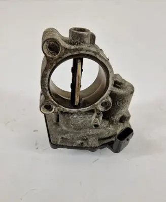 Mini Cooper Countryman R60 Electric throttle body valve 7810752