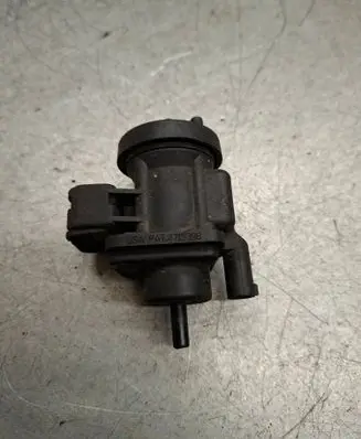 Mercedes-Benz E W210 Turbo solenoid valve 0005450427
