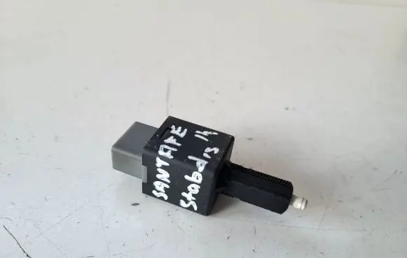 Hyundai Santa Fe Brake pedal sensor switch 938133S800