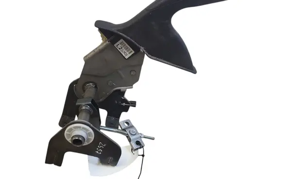 Handbrake/parking brake lever assembly