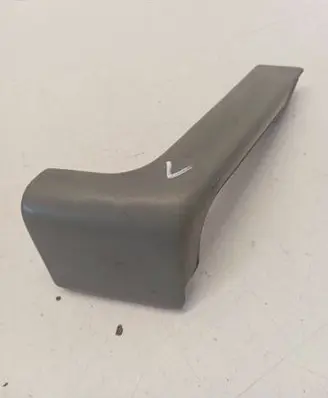 Volkswagen Transporter - Caravelle T4 Front door interior handle trim 701867197 701867179