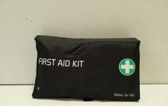 Volvo XC90 First aid kit 31306730