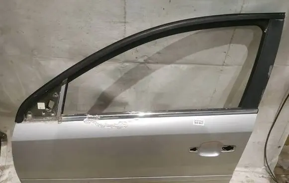 Opel Signum Front door PILKOS