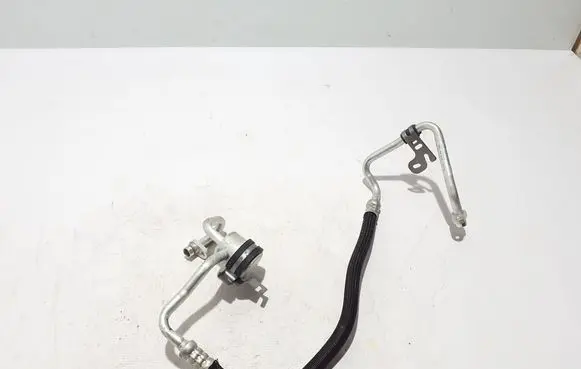 Air conditioning (A/C) pipe/hose