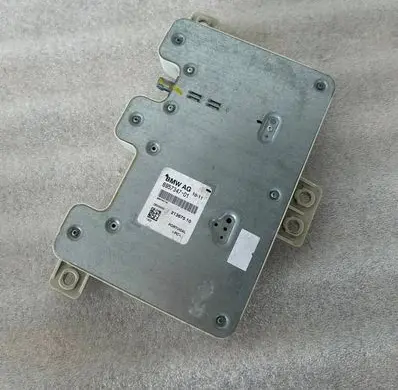 BMW 6 F06 Gran coupe Aerial antenna amplifier 6957347