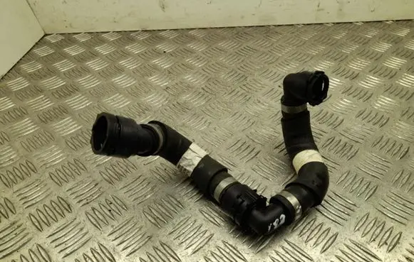Mercedes-Benz EQE v295 Engine coolant pipe/hose A2978304302