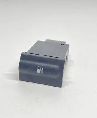 Skoda Octavia Mk1 (1U) Fuel tank opening switch 1U0959833 PA66GF25