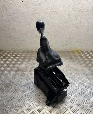 Ford Ecosport Gear shifter/selector GN157C453