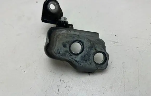 Ford Mustang VI Front door lower hinge