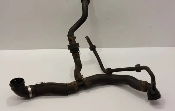Volkswagen PASSAT B6 Engine coolant pipe/hose 3C0122291D 3C0122101EP
