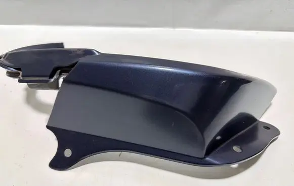 BMW Z4 E85 E86 Rear/tail light trim molding 7025642