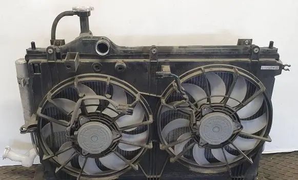 Mitsubishi Outlander Fan set 487b212c