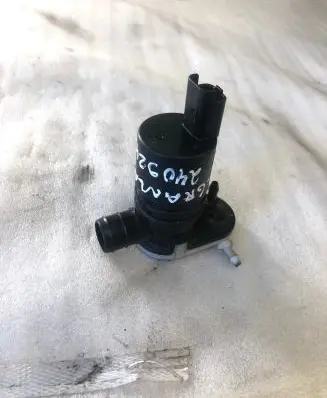 Opel Grandland X Windscreen/windshield washer pump 9813363380