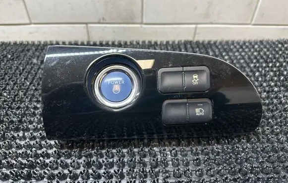 Toyota Prius (XW50) Engine start stop button switch 5547047030