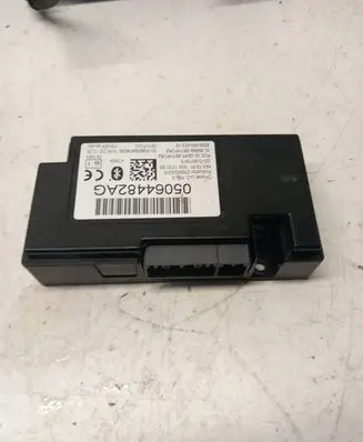 Dodge Avenger Bluetooth control unit module 05064482AG P08000418039 260905001212