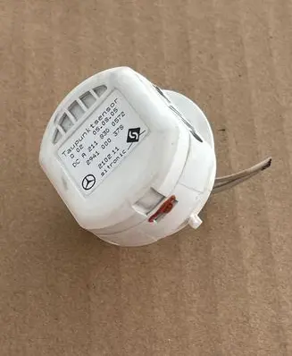 Mercedes-Benz A W169 Interior temperature sensor A2118300572 210211 2941000378