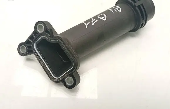 BMW 5 F10 F11 Engine coolant pipe/hose 7810707 11127810707