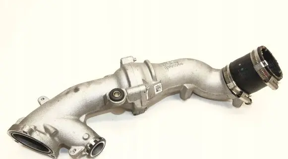 Volkswagen Phaeton Air intake hose/pipe 057145801L