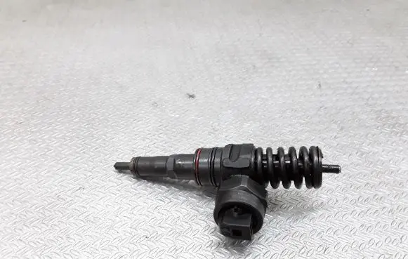 Ford Galaxy Fuel injector 038130073AC